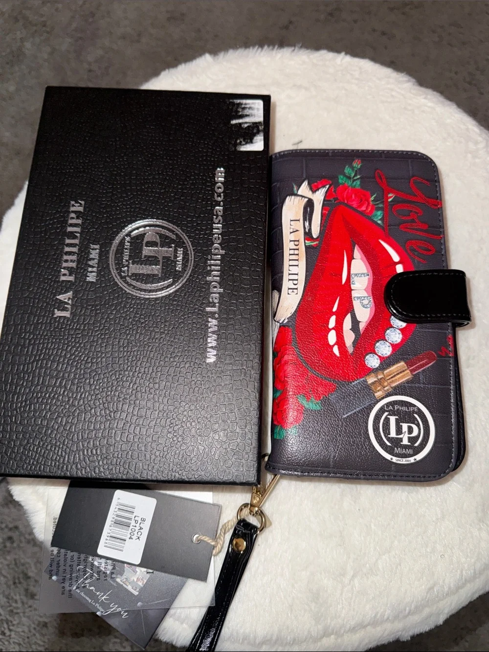 Black Tote with Red Lip Print and Matching Wallet
